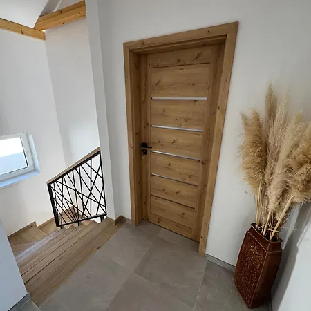 Daily Living - V Centre Varina, Free Parking * Varin