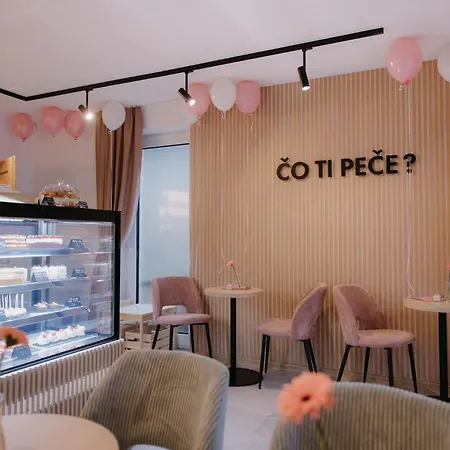 Daily Living - V Centre Varina, Free Parking